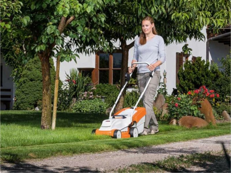 Газонокосарка акумуляторна STIHL RМА 235 Set 63112000049 фото